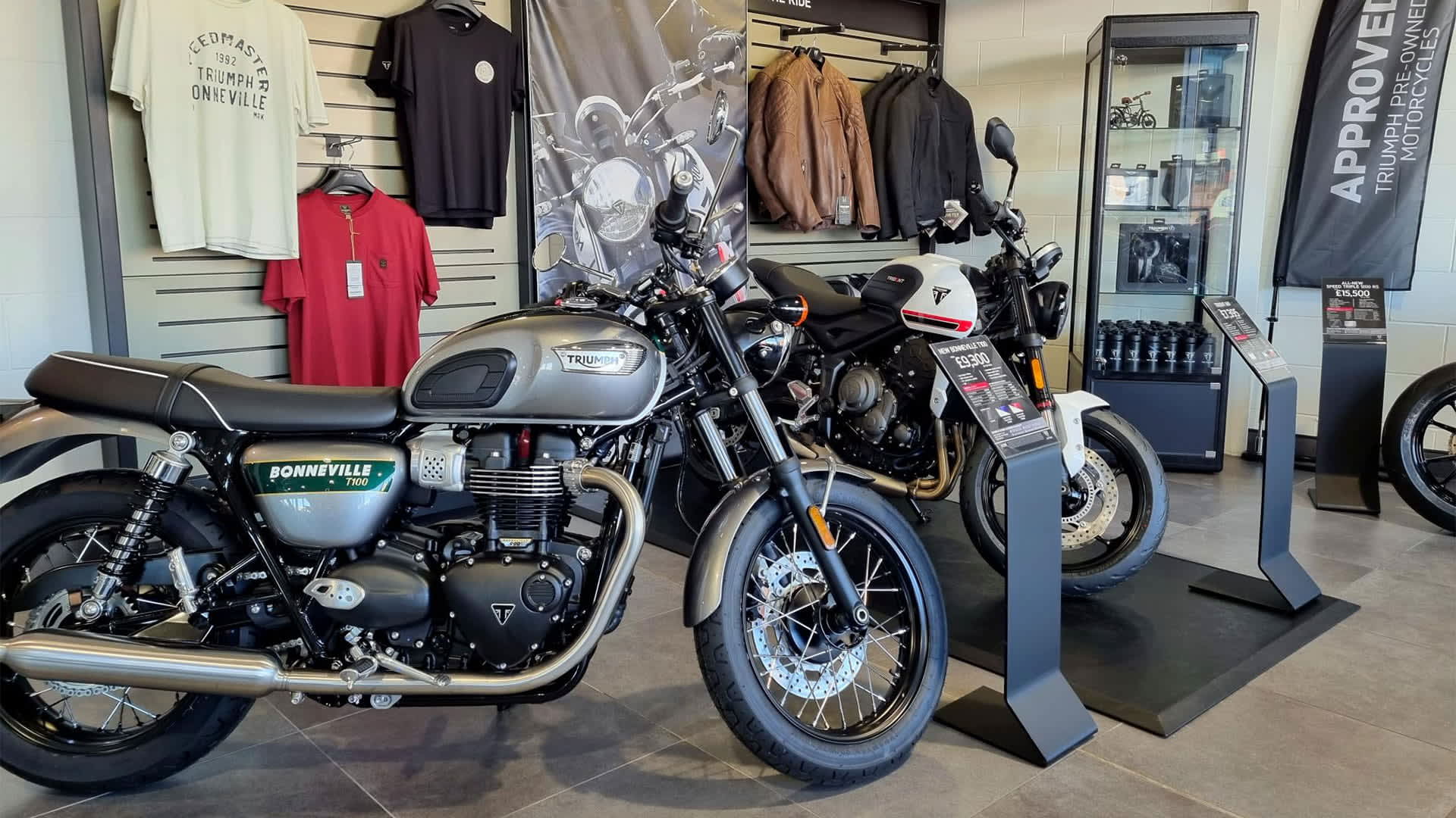 Triumph bonneville dealer near me shop